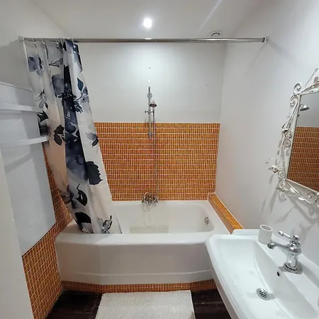 Le Bourbon Apartment